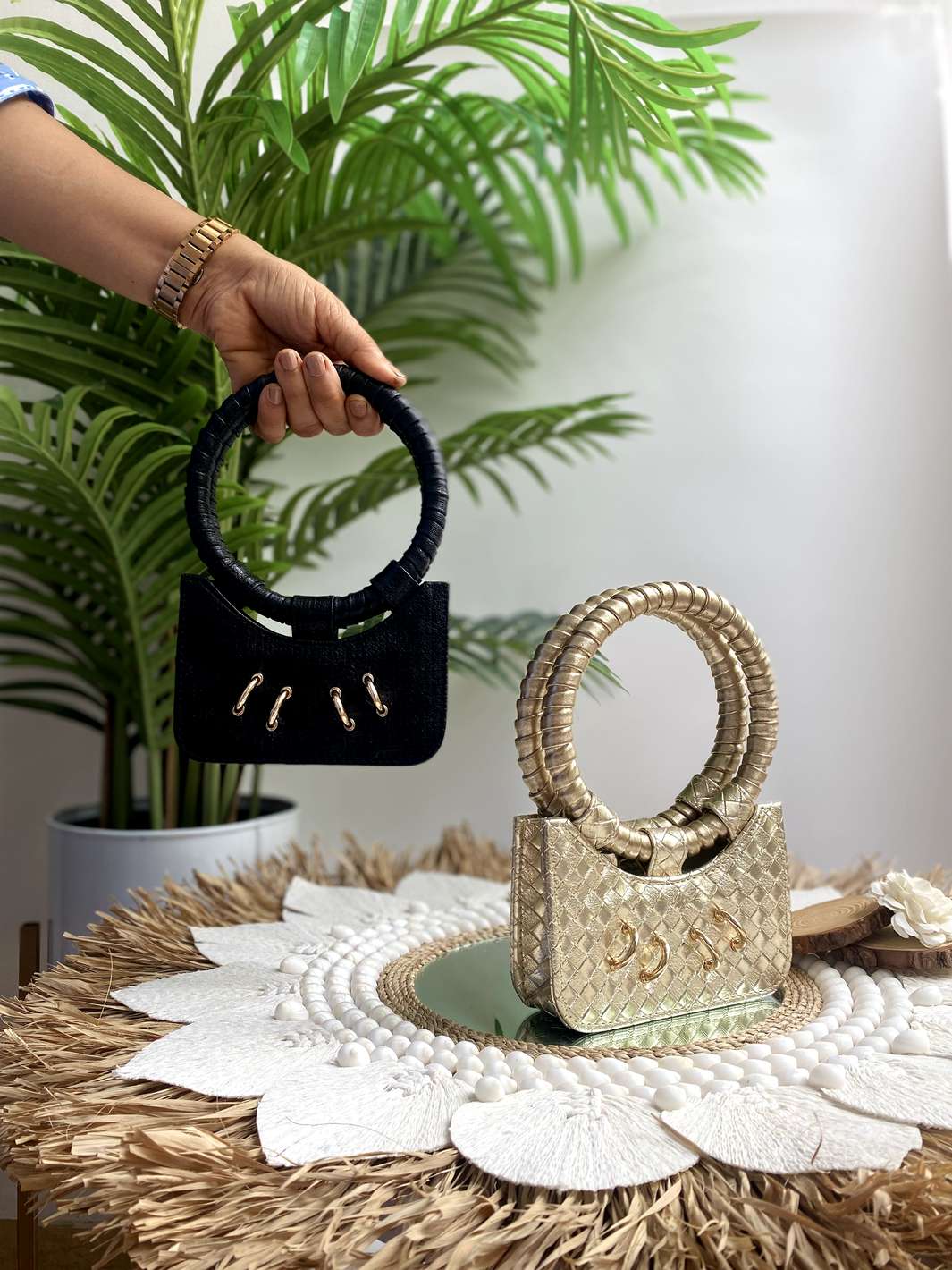 Circle Link Mini Bag