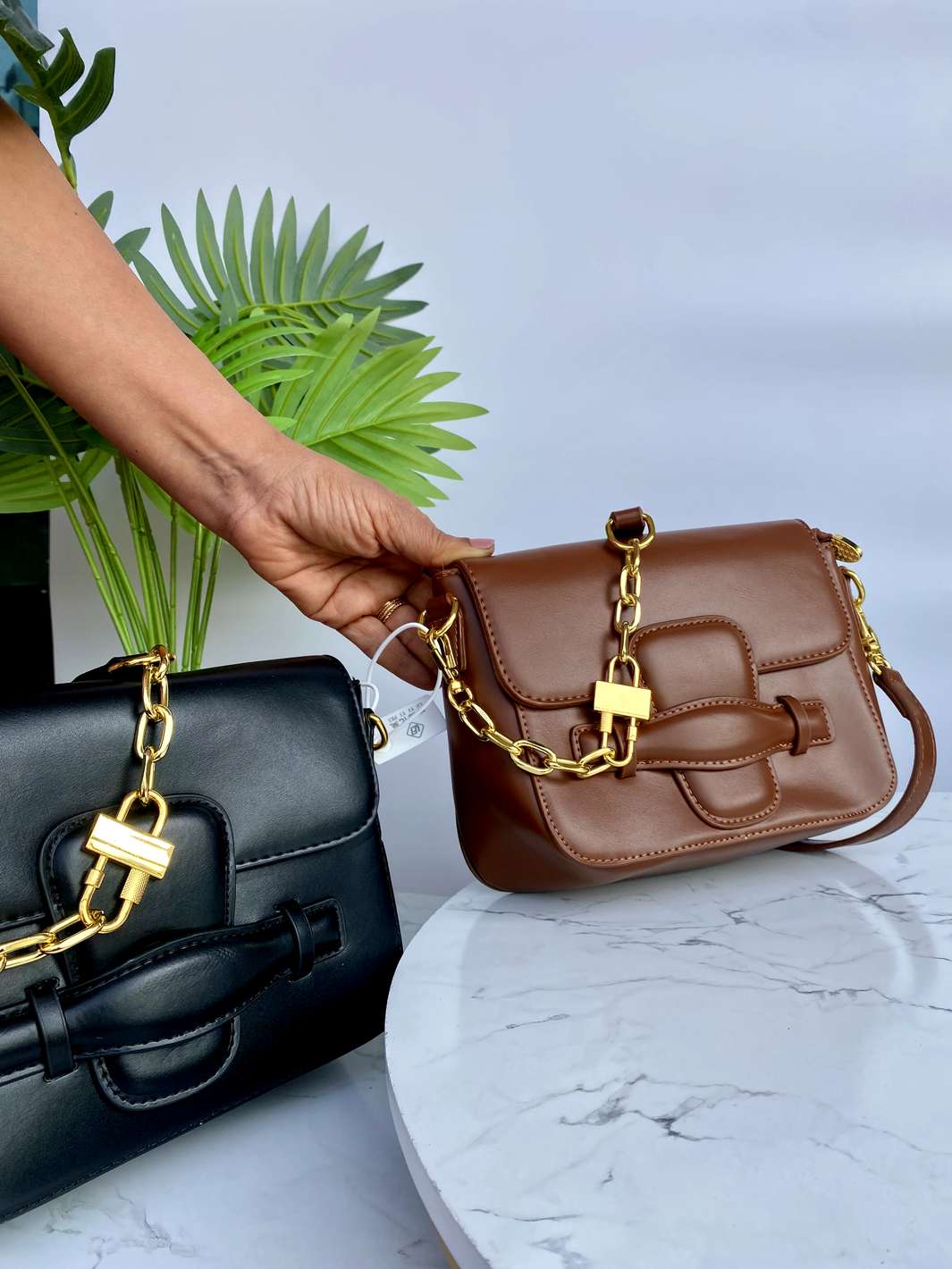 Luxe Clasp Accessory