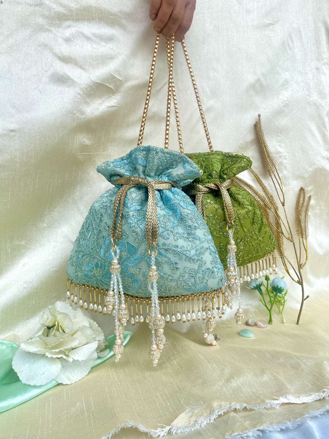 Sunshine Flair Potli