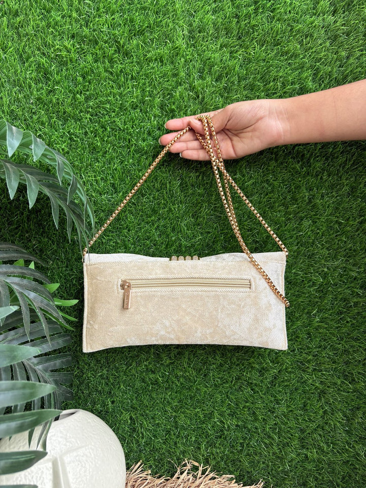 Classic Designed Clutch