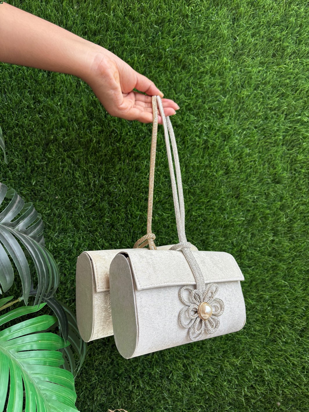 Classic Rhinestone Detailed Clutch