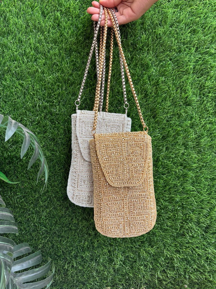 Detailed Craftmanship Mobile Sleeves