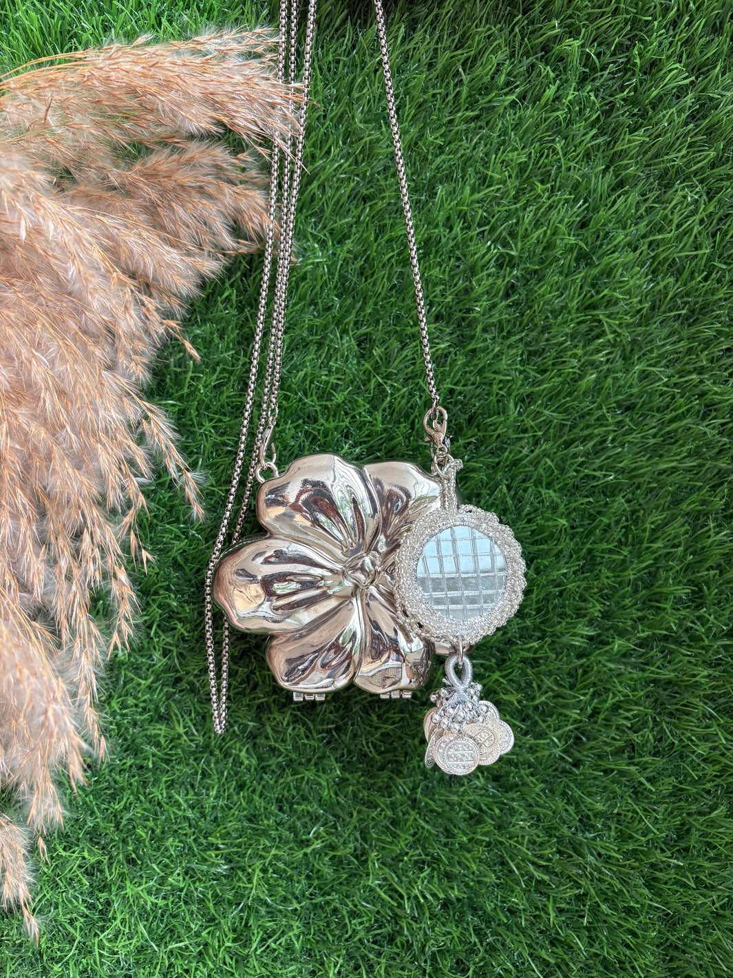 Embellished Metal Mini Bag - Flower