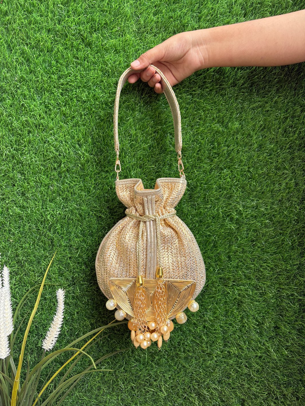 Luxe Metal Motif Potli