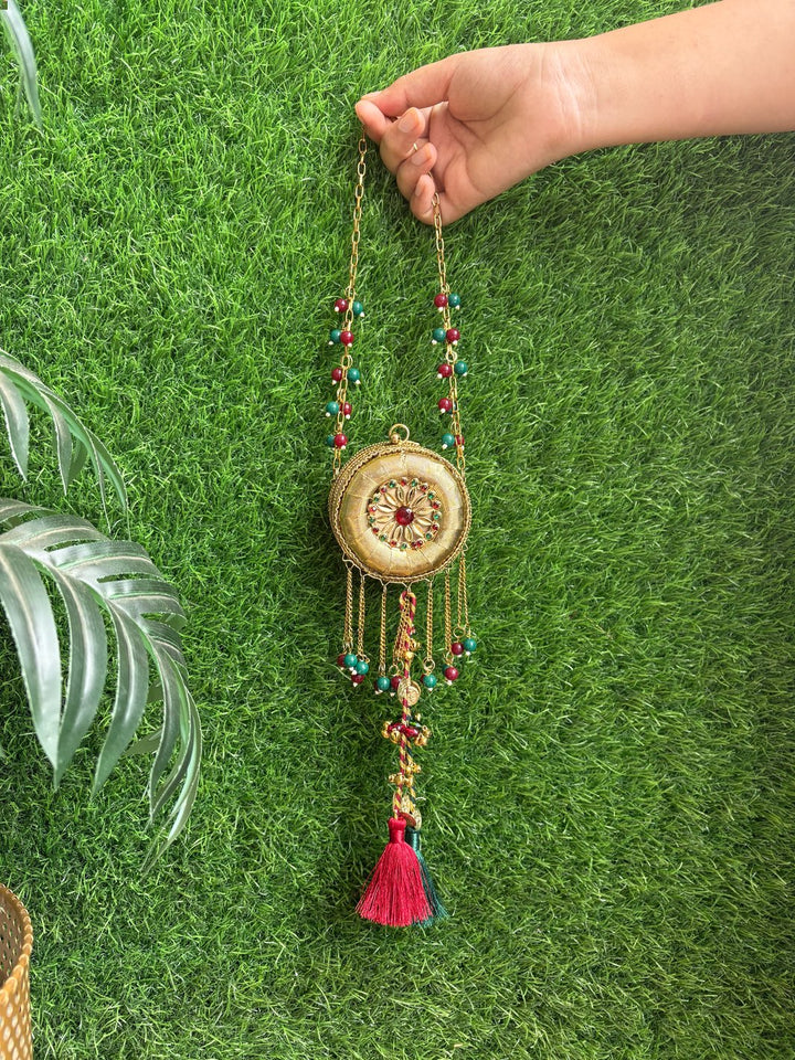 Sunehri mini metal clutch for Indian wedding and festive occasions