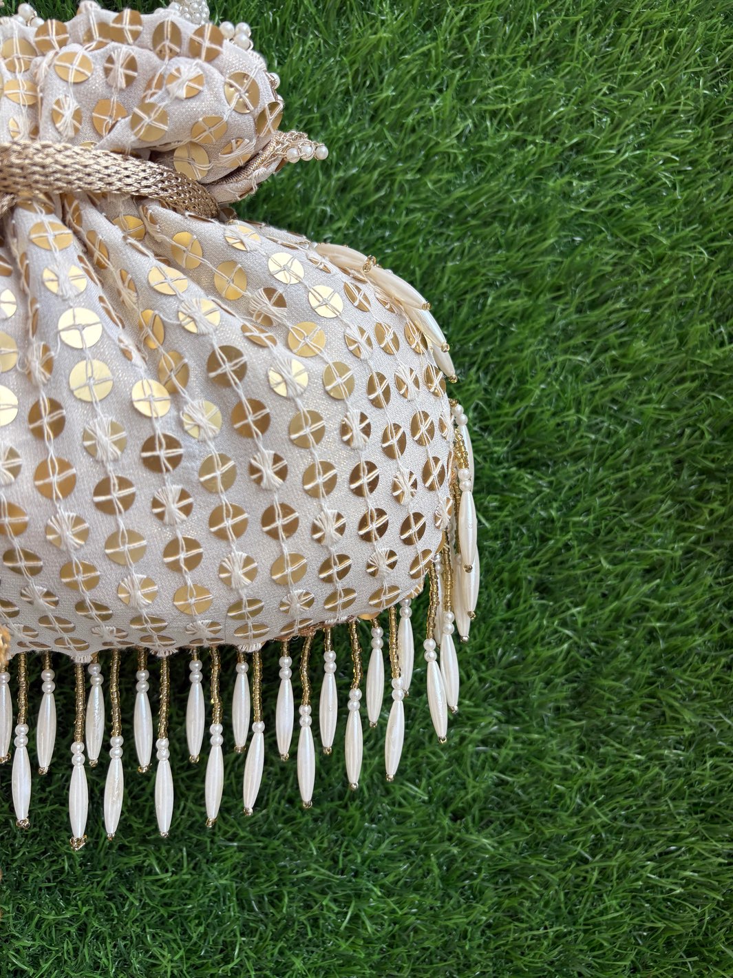 bridal potli bag
designer potli bag
potli bags online
potli bags online shopping
buy potli online
festive potli bag