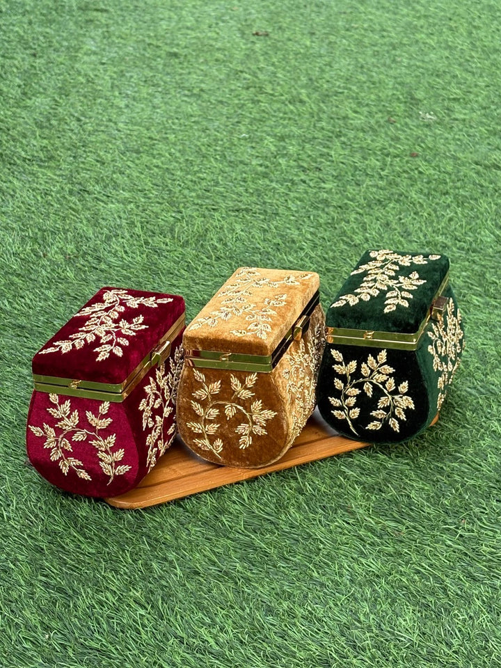 Zardosi Heritage Clutch in golden with intricate detailing